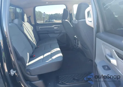 2020 Ram 1500 Big Horn 4X4 5'7 Box z USA, uszkodzony, nr VIN 1C6SRFFT0LN156363